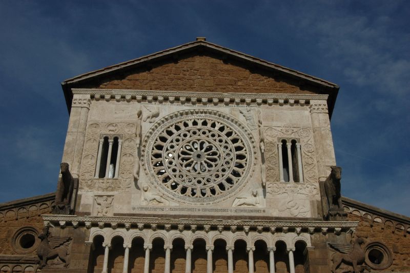 Tuscania, la regina della Tuscia laziale