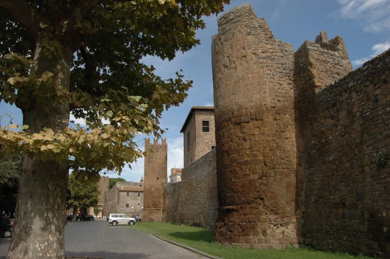 Tuscania, la regina della Tuscia laziale