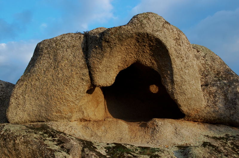 Area archeologico-sacrale di Santo Stefano - Oschiri (OT)