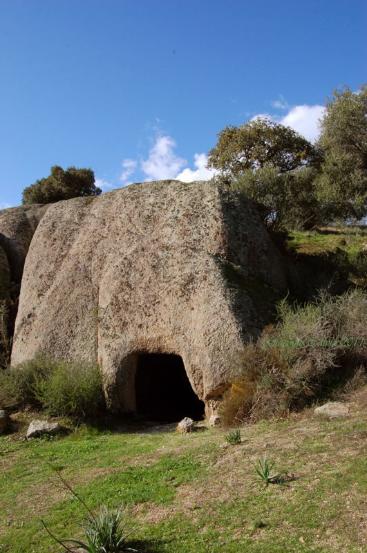 Area archeologico-sacrale di Santo Stefano - Oschiri (OT)