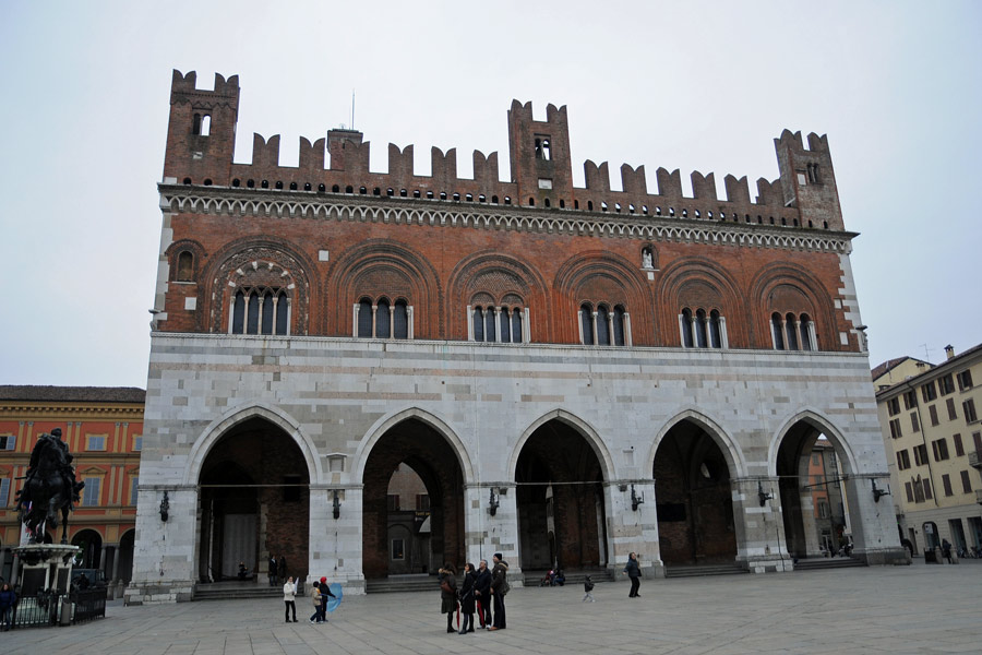 Il Grande Fiume: itinerari intorno al Po
