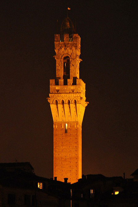 Siena by night