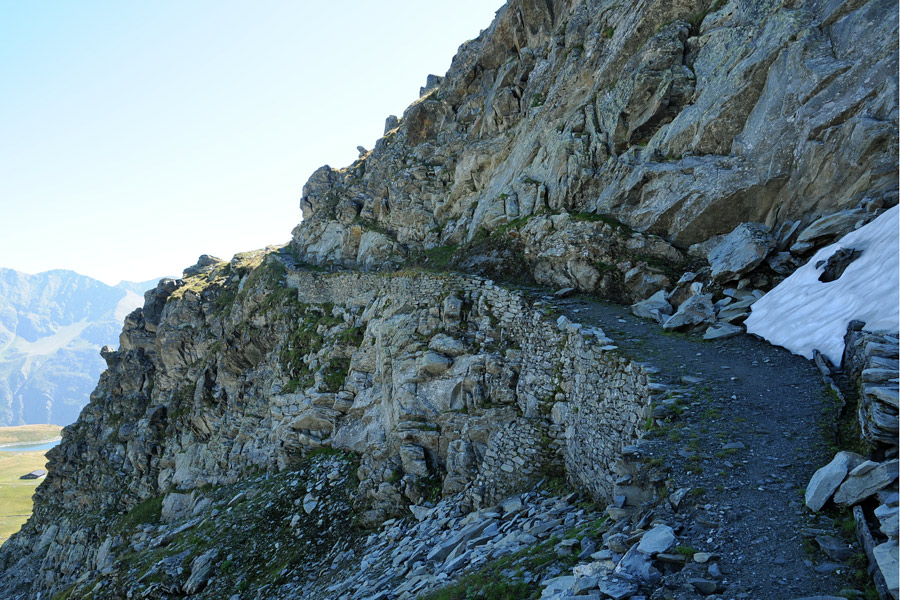 Dal Colle del Piccolo San Bernardo al Mont Valaisan