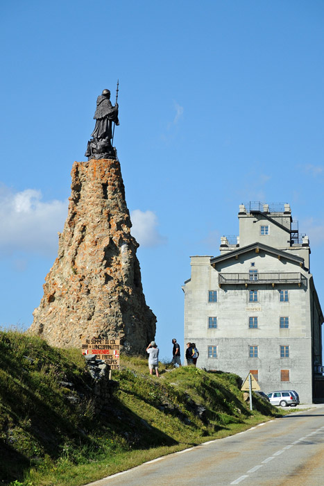 Dal Colle del Piccolo San Bernardo al Mont Valaisan