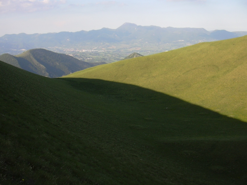 geologia e giuoco del pallone (dolina di cresta?)
