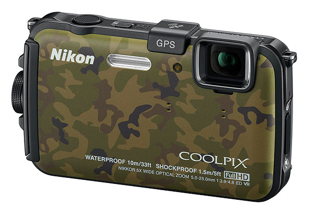 Nikon subacquea e antiurto con GPS: Coolpix AW100