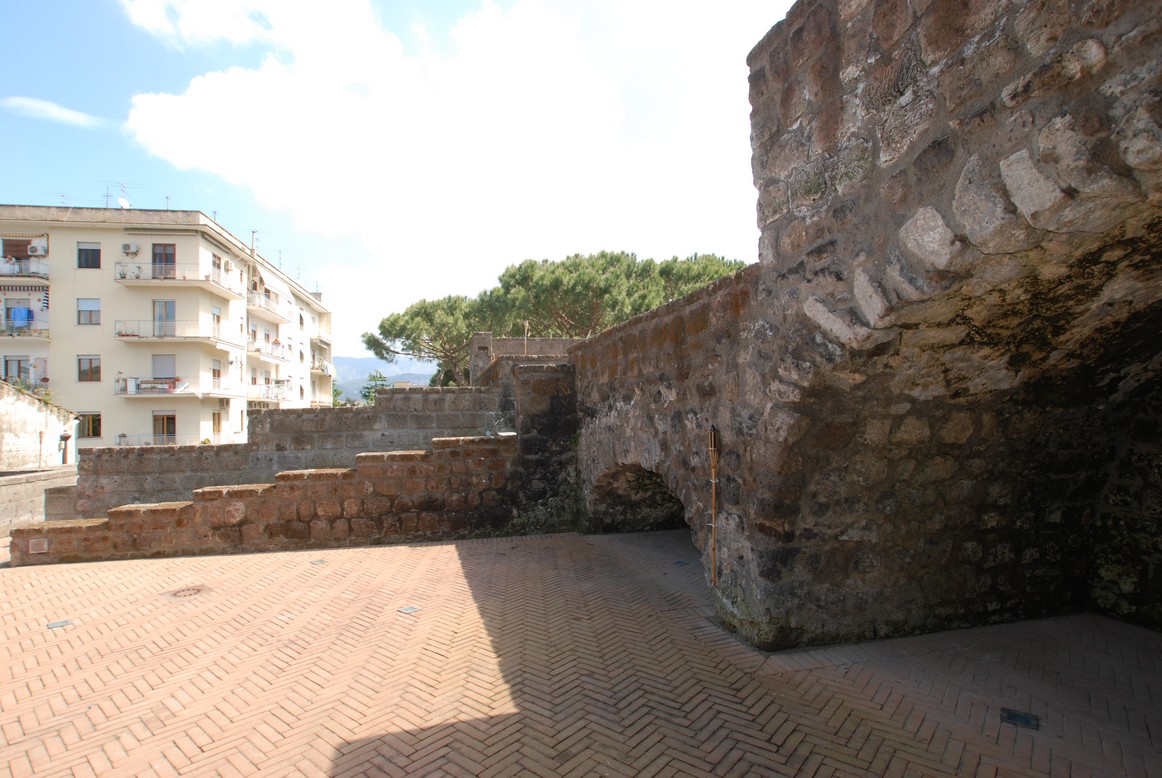 Sorrento: antiche mura quattrocentesche