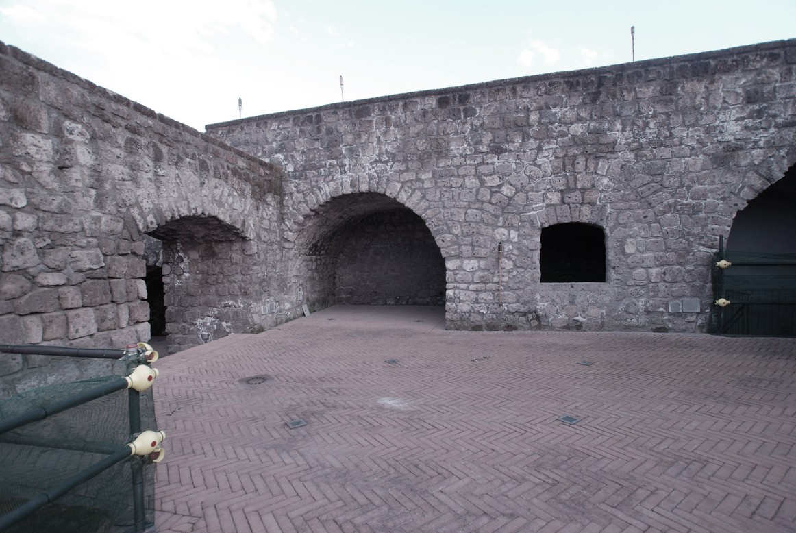 Sorrento: antiche mura quattrocentesche
