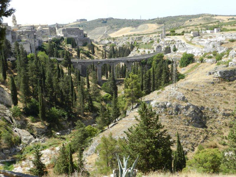 Gravina in Puglia e la thersamon