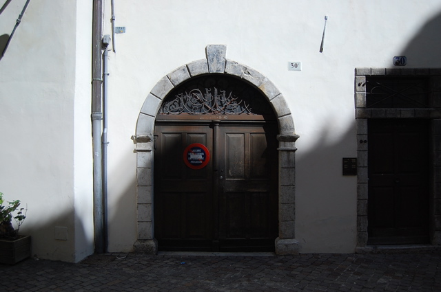 Portoni