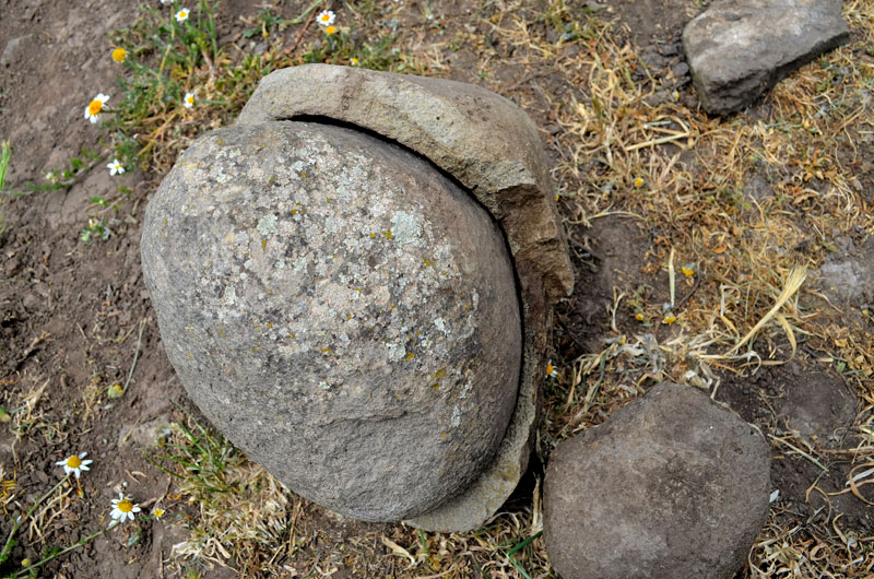 Identificazione roccia ovoidale