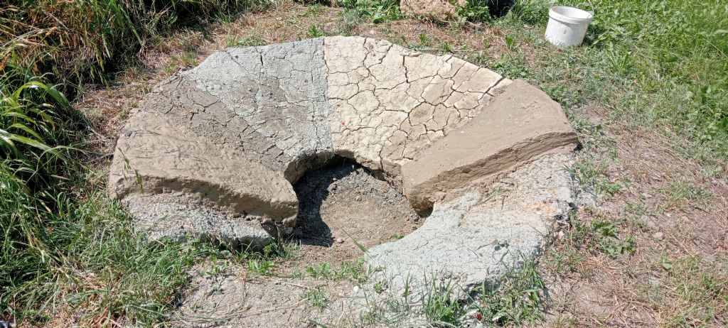 Piccolo laghetto in argilla