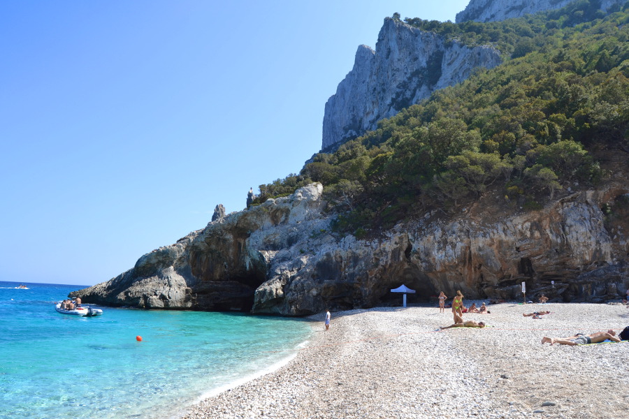 Cala Sisine dall''altopiano di Golgo