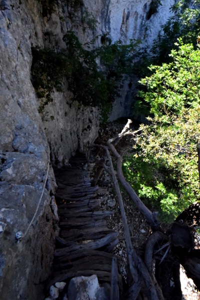 Trekking Ispuligidenie (Supramonte baunese)