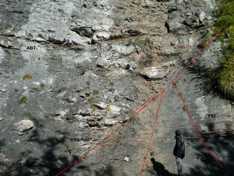 A caccia di faglie e strutture