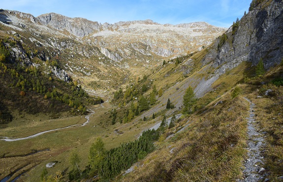 Monte Bruffione (2.665 m) dalla Valle Aperta di Condino