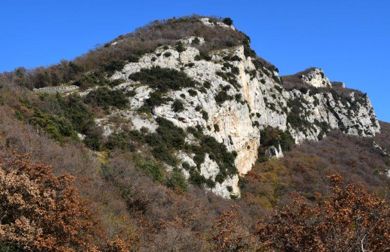 Le trincee del Monte Corno di Nago