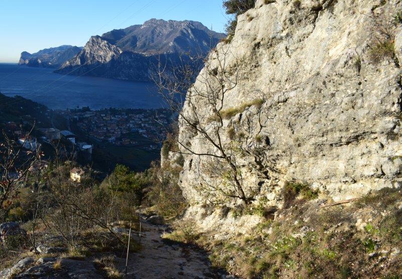 Le trincee del Monte Corno di Nago