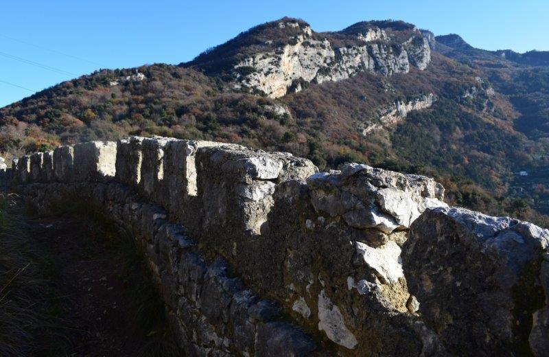 Le trincee del Monte Corno di Nago