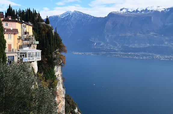 Da Campione del Garda a Pieve di Tremosine per antichi sentieri