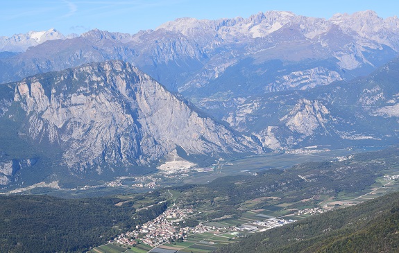 Traversata in cresta tra il Monte Stivo ed il Cornetto - Gruppo del Bondone