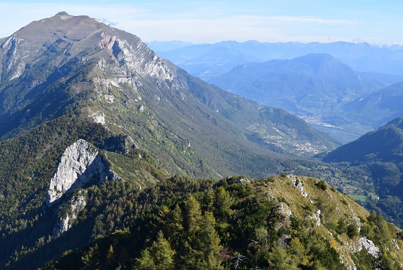 Traversata in cresta tra il Monte Stivo ed il Cornetto - Gruppo del Bondone