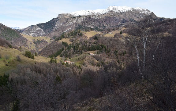 Punta Almana (1.390 m) per la variante alta del 