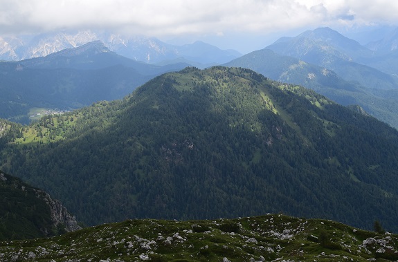 Dal Passo Duran (1.601 m) al Bivacco Grisetti (2.050 m) - Gruppo della Civetta