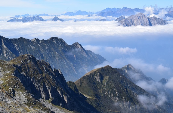 Dal Rifugio Bazena al Passo di Laione - Gruppo dell''Adamello