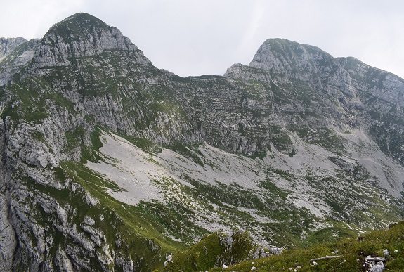 Cimon di Palantina (2.190 m) da Pian delle Lastre - Gruppo del Col Nudo-Cavallo