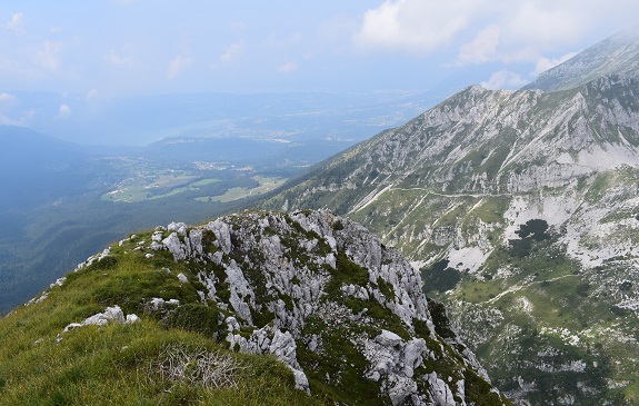 Cimon di Palantina (2.190 m) da Pian delle Lastre - Gruppo del Col Nudo-Cavallo