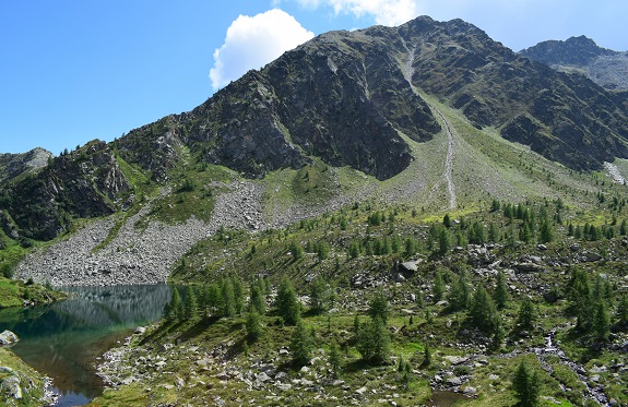 Da San Bernardo di Rabbi al Lago Rotondo - Gruppo Vegaia-Tremenesca