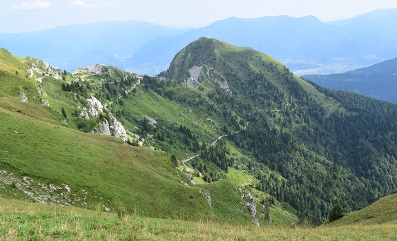 Pavione (2.335 m) da Passo Croce d''Aune - Alpi Feltrine