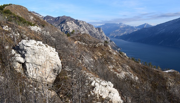 Bestone (917 m) da Voltino - Prealpi Bresciane