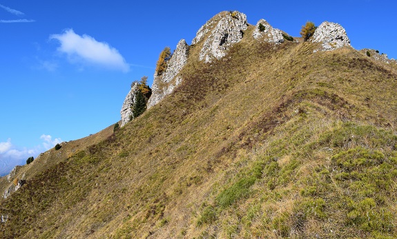 Monte Altissimo (2.128 m) dal Santuario della Madonna del Lares - Alpi di Ledro