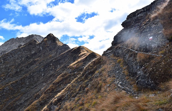 Monte Corona (2.508 m) dal Rifugio Pont''Arn - Gruppo dell''Adamello