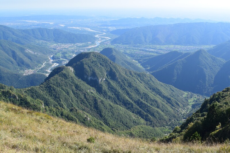 Cengia di Prada-Monte Sassum-Monte Santo da Case Bolenghini (Massiccio del Grappa)