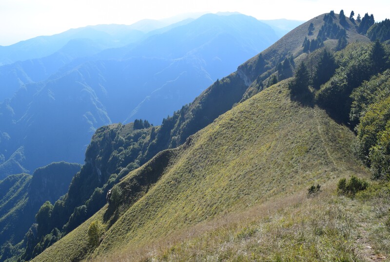 Cengia di Prada-Monte Sassum-Monte Santo da Case Bolenghini (Massiccio del Grappa)