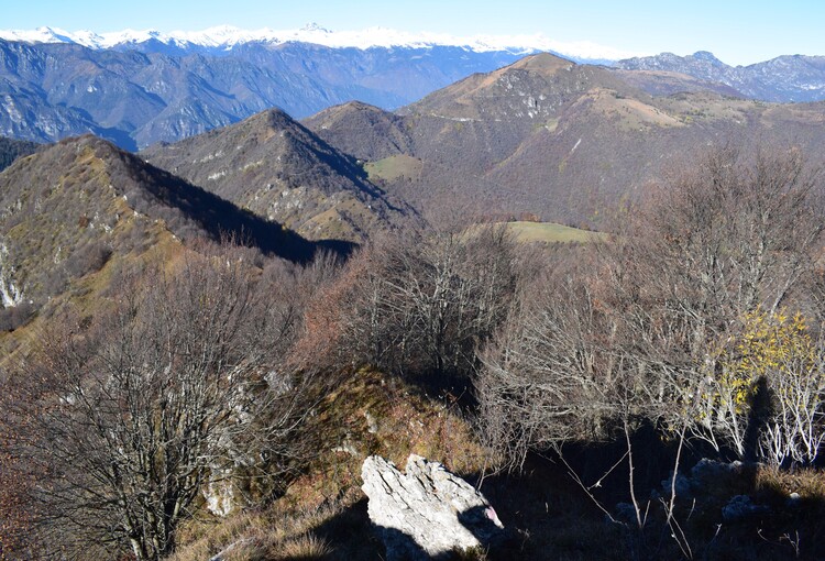 Le due cime dello Zingla da Eno (Prealpi Bresciane)