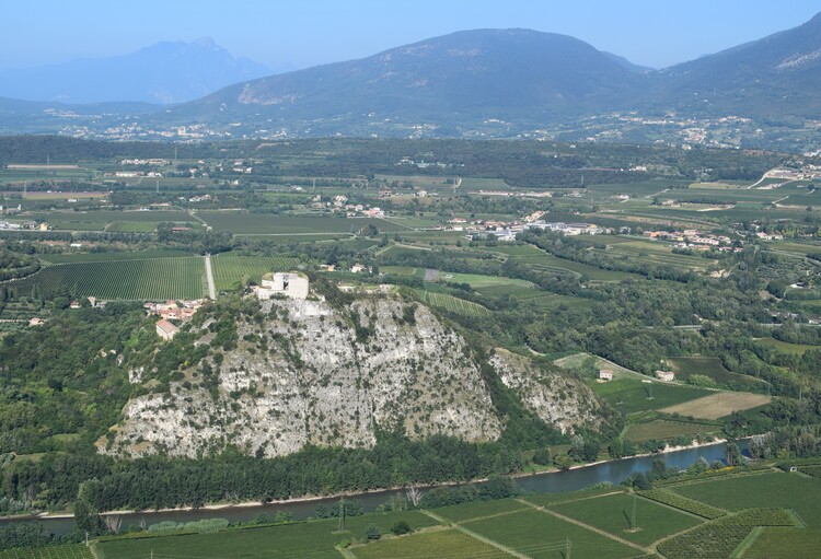 Monte Pastello (1.128 m) da Ceraino (Lessini)