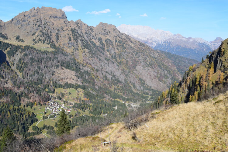 La cresta della Palalada (Dolomiti Agordine)