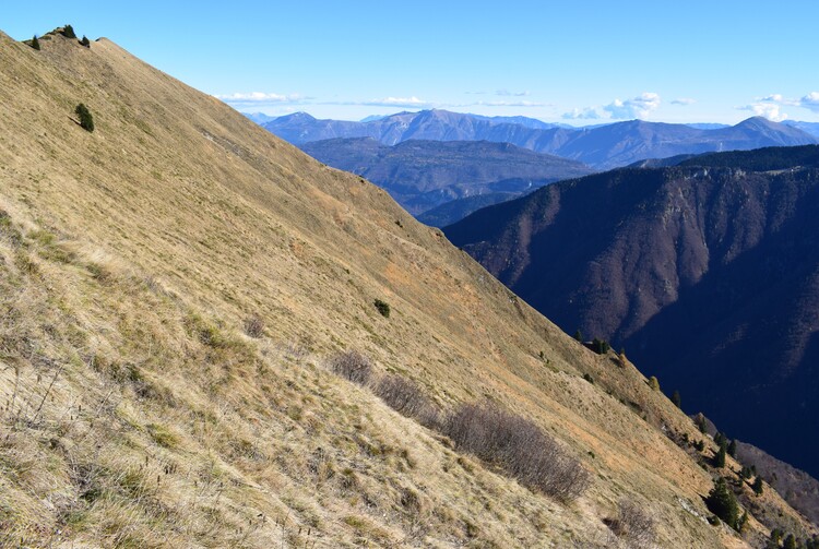 Creste di Val Marcia... da Cima Pala verso Cima Sera (Alpi di Ledro)