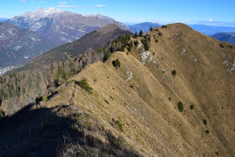 Creste di Val Marcia... da Cima Pala verso Cima Sera (Alpi di Ledro)