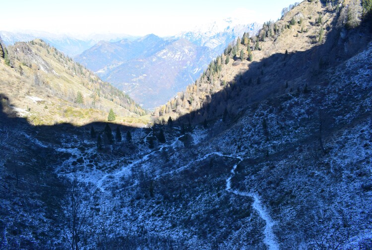 Creste di Val Marcia... da Cima Pala verso Cima Sera (Alpi di Ledro)