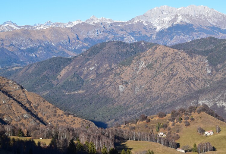 La Croce di Grione da Sovere (Prealpi Bergamasche)