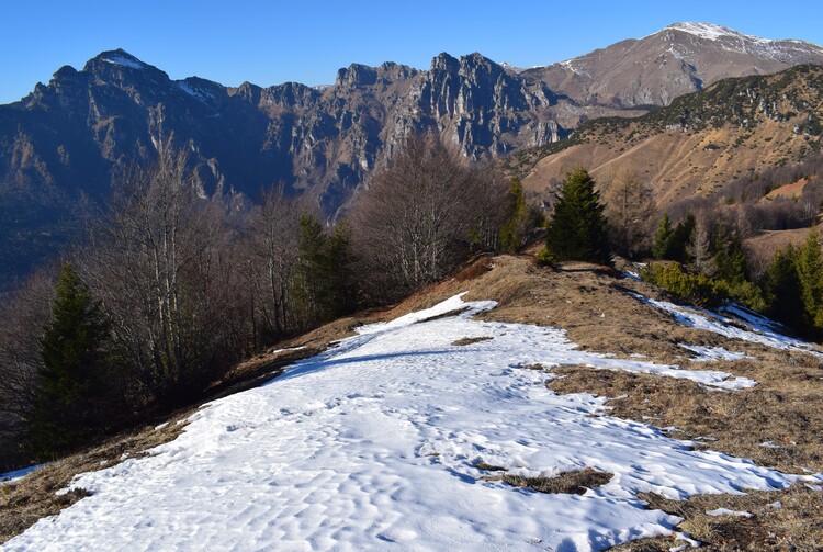 Corna Zeno dalle Tese d''Anfo (Prealpi Bresciane)