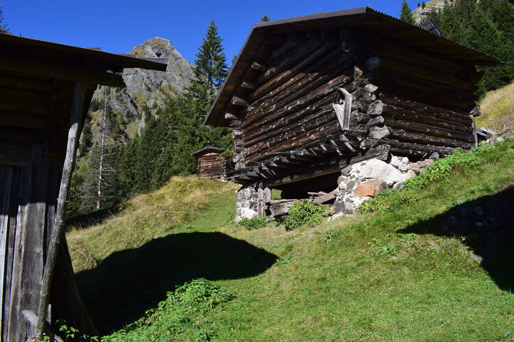 Piz Zorlet da San Tomaso Agordino (Gruppo della Marmolada)