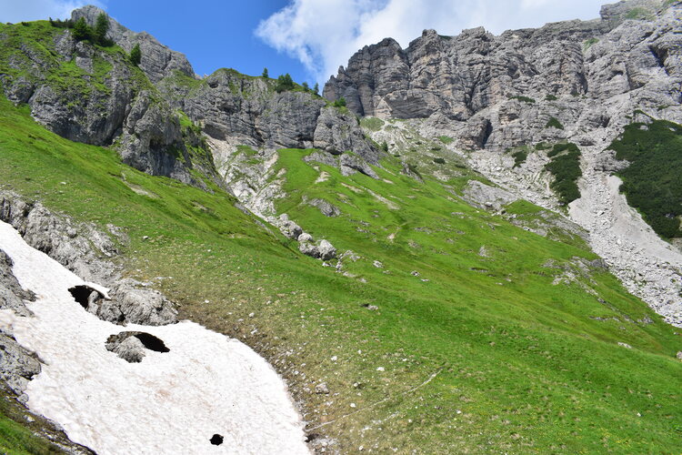 Un''occhiata a Casera Laghet de Sora (Parco Dolomiti Friulane)