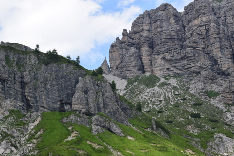 Un''occhiata a Casera Laghet de Sora (Parco Dolomiti Friulane)
