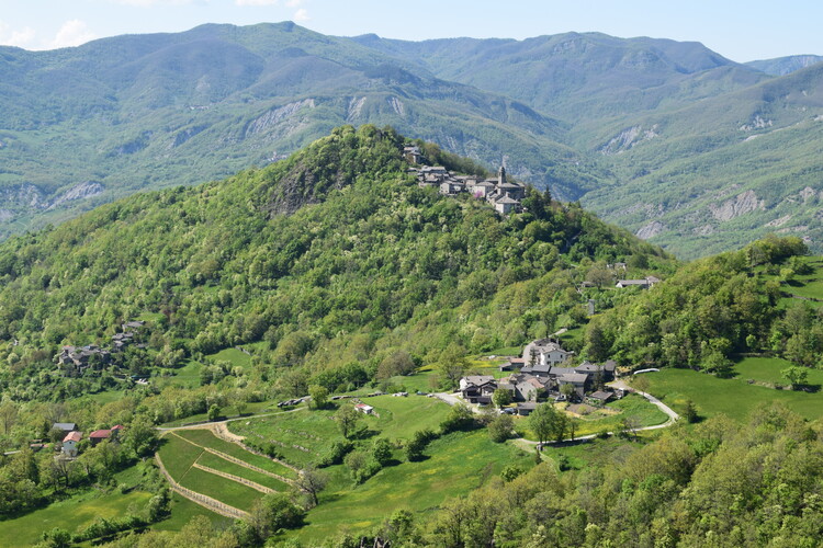 Un 1� Maggio 2025 in Val di Taro (Appennino Parmense)